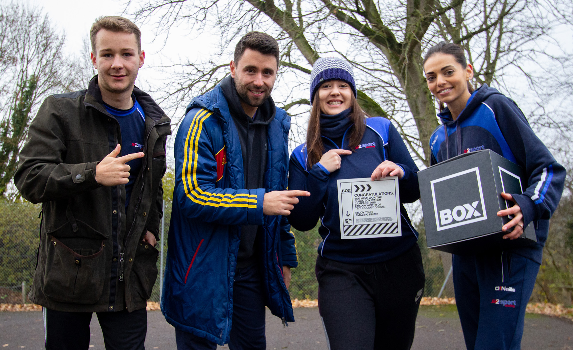 Vicky finds £10K treasure chest of prizes in Wiltshire village!
